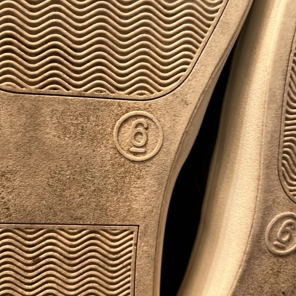 Target slip ons - Picture 5 of 5